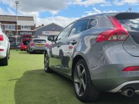 USED 2015 15 VOLVO V40 1.6 D2 R-Design Hatchback 5dr Diesel Manual Euro 5 (s/s) (115 ps) +++FREE 12 MONTHS WARRANTY+++