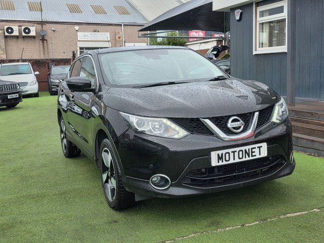 View our NISSAN QASHQAI