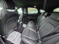 USED 2019 19 JAGUAR E-PACE 2.0 D150 R-Dynamic S SUV 5dr Diesel Manual Euro 6 (s/s) (150 ps) +++ FREE 12 MONTHS WARRANTY+++