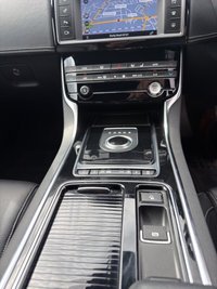 USED 2018 18 JAGUAR XE 2.0i GPF R-Sport Saloon 4dr Petrol Auto AWD Euro 6 (s/s) (300 ps) 