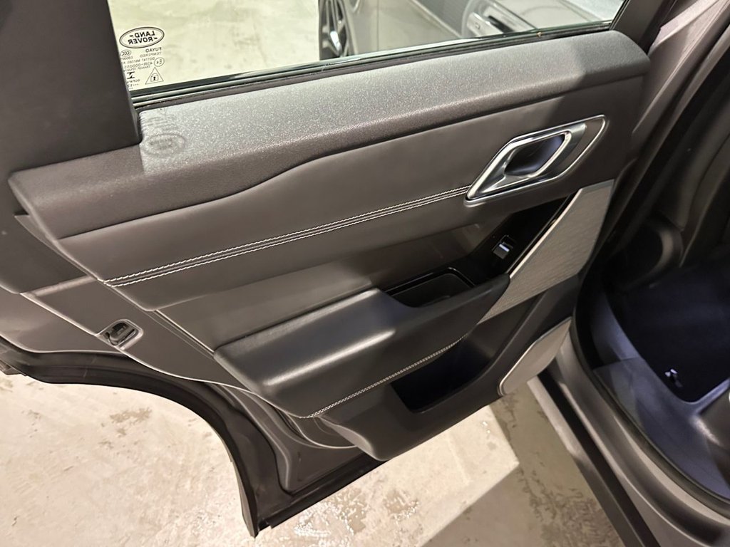USED 2018 18 LAND ROVER RANGE ROVER VELAR 3.0 SD6 V6 HSE SUV 5dr Diesel Auto 4WD Euro 6 (s/s) (300 ps) 