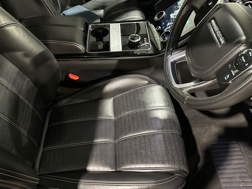 USED 2018 18 LAND ROVER RANGE ROVER VELAR 3.0 SD6 V6 HSE SUV 5dr Diesel Auto 4WD Euro 6 (s/s) (300 ps) 