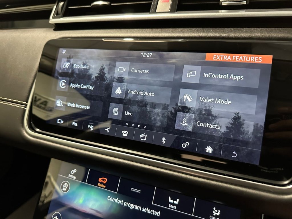 USED 2018 18 LAND ROVER RANGE ROVER VELAR 3.0 SD6 V6 HSE SUV 5dr Diesel Auto 4WD Euro 6 (s/s) (300 ps) 