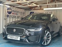 USED 2019 69 JAGUAR XE 2.0 P250i R-Dynamic HSE Saloon 4dr Petrol Auto Euro 6 (s/s) (250 ps)+2 KEYS+FSH+REAR CAMERA+CRUISE+HEATED LEATHER SEATS+ALLOYS+MEDIA+MERIDIAN SOUND+APPLECARPLAY+FOLDING MIRRORS+BLUETOOTH+AIRCON+USB+AUX+DAB+ 2 KEYS+FSH+REAR CAMERA+CRUISE+HEATED LEATHER SEATS+ALLOYS+MEDIA+MERIDIAN SOUND+APPLECARPLAY+FOLDING MIRRORS+BLUETOOTH+AIRCON+USB+AUX+DAB+HPI CLEAR