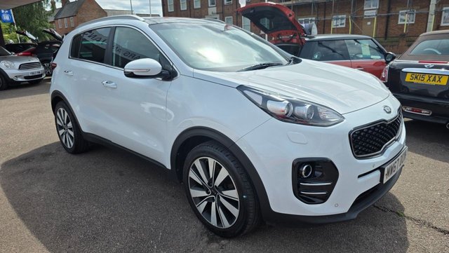 View our KIA SPORTAGE