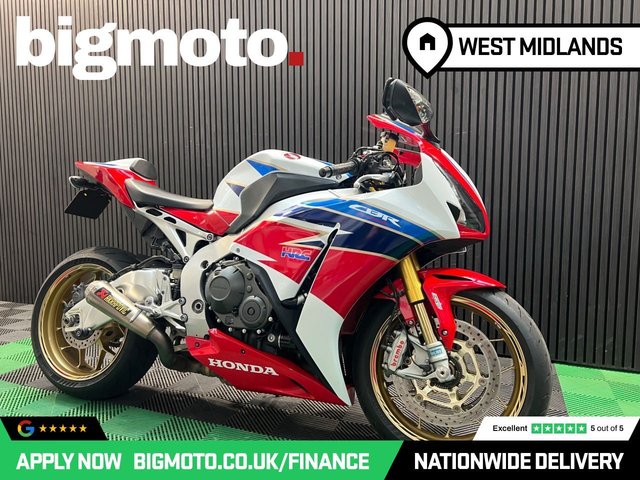 View our HONDA CBR1000RR Fireblade SP