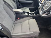 USED 2022 22 VOLVO XC40 1.5h T4 Recharge 10.7kWh Plus SUV 5dr Petrol Plug-in Hybrid Auto Euro 6 (s/s) (211 ps) 