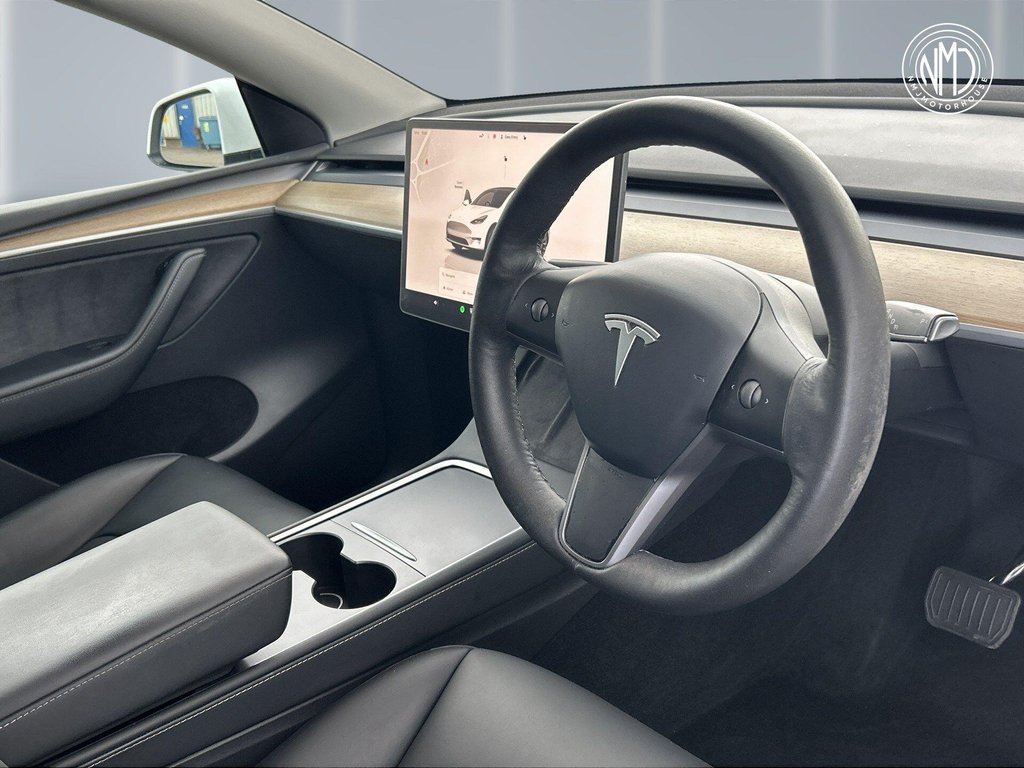 USED 2022 22 TESLA MODEL Y (Dual Motor) Long Range Auto 4WDE 5dr 9.9%APR 20" ALLOYS BLACK INT
