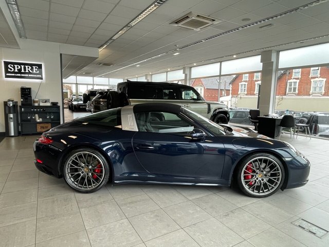 View our PORSCHE 911