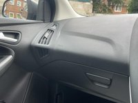 USED 2015 65 FORD FOCUS 1.0T EcoBoost Zetec Hatchback 5dr Petrol Auto Euro 6 (s/s) (125 ps) AUTO + SENSORS