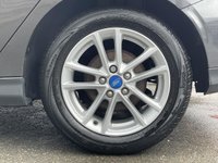 USED 2015 65 FORD FOCUS 1.0T EcoBoost Zetec Hatchback 5dr Petrol Auto Euro 6 (s/s) (125 ps) AUTO + SENSORS