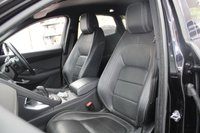 USED 2019 19 JAGUAR E-PACE 2.0 D150 R-Dynamic S SUV 5dr Diesel Auto AWD Euro 6 (s/s) (150 ps) 