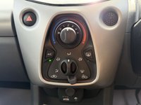 USED 2018 18 PEUGEOT 108 1.0 ACTIVE AIR CON 5dr * L&C GROUP SHALL BEAT ANY 'WE BUY CARS VALUATION' FOR YOUR PART EXCHANGE *