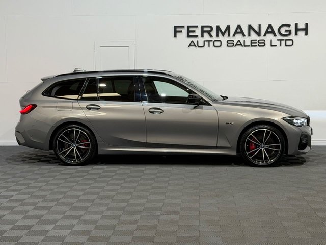 View our BMW 3 SERIES