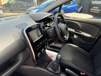 USED 2015 65 RENAULT CLIO 1.2 16V Dynamique Nav Hatchback 5dr Petrol Manual Euro 6 (75 ps) 