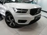USED 2020 70 VOLVO XC40 2.0 B4 MHEV R-Design SUV 5dr Petrol Hybrid Auto Euro 6 (s/s) (197 ps) SATNAV+CRUISE+DAB+18S+1FORMER!