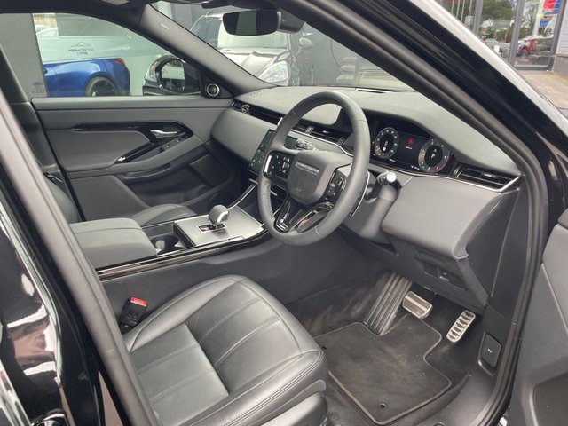 View our LAND ROVER RANGE ROVER EVOQUE