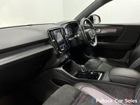 USED 2020 20 VOLVO XC40 1.5 T3 R-Design SUV 5dr Petrol Auto Euro 6 (s/s) (163 ps) 20",Rear Camera,CarPlay,Wireless Charger,Advance Safety Pack