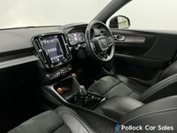 USED 2020 20 VOLVO XC40 1.5 T3 R-Design SUV 5dr Petrol Auto Euro 6 (s/s) (163 ps) 20",Rear Camera,CarPlay,Wireless Charger,Advance Safety Pack