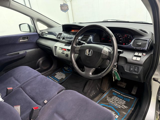 View our HONDA FR-V