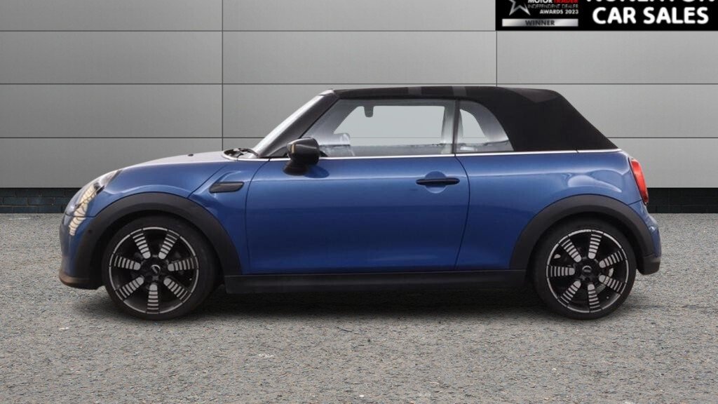 USED 2023 23 MINI CONVERTIBLE 1.5 Cooper Exclusive Convertible 2dr Petrol Steptronic Euro 6 (s/s) (136 ps) 