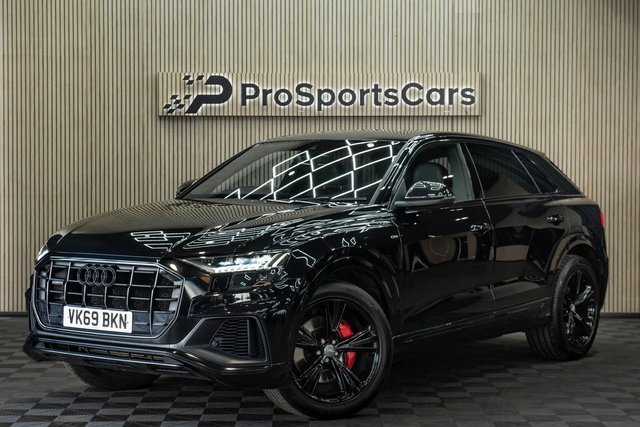 View our AUDI Q8