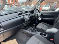 USED 2019 69 TOYOTA HI-LUX 2.4 D-4D Active Pickup Extended Cab 4dr Diesel Manual 4WD Euro 6 (3.5t) (150 ps) BUY ONLINE TODAY NATIONWIDE DELIVERY