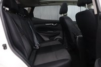 USED 2016 NISSAN QASHQAI 1.5 dCi N-Connecta SUV 5dr Diesel Manual 2WD Euro 6 (s/s) (110 ps) FULL SERVICE HISTORY / 360 CAMERAS / PAN ROOF / FINANCE