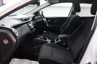 USED 2016 NISSAN QASHQAI 1.5 dCi N-Connecta SUV 5dr Diesel Manual 2WD Euro 6 (s/s) (110 ps) FULL SERVICE HISTORY / 360 CAMERAS / PAN ROOF / FINANCE
