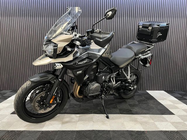 View our TRIUMPH TIGER 1200