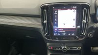 USED 2019 19 VOLVO XC40 2.0 T5 R-Design SUV 5dr Petrol Auto AWD Euro 6 (s/s) (247 ps) MAIN DEALER HISTORY + NAV