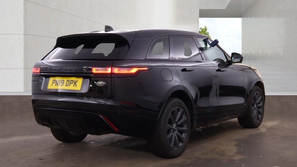 USED 2019 19 LAND ROVER RANGE ROVER VELAR 2.0 D180 R-Dynamic S SUV 5dr Diesel Auto 4WD Euro 6 (s/s) (180 ps) 