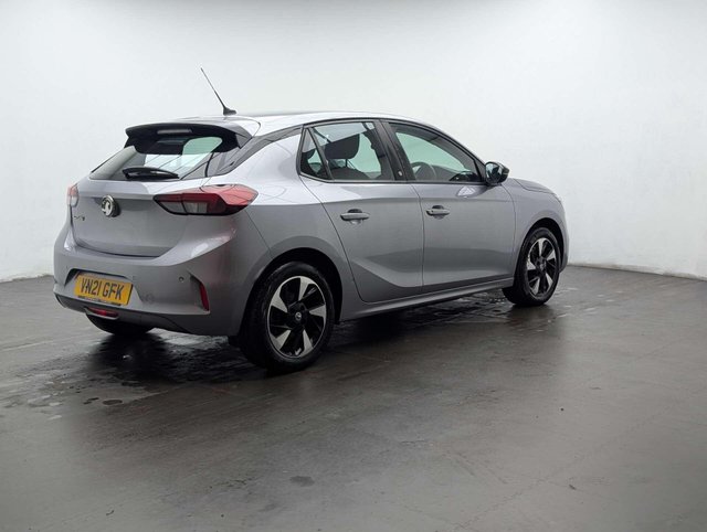 USED 2021 21 VAUXHALL CORSA Corsa E SE Nav Premium 5dr CLICK+COLLECT / HOME DELIVERY