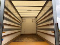 USED 2021 70 MAN TGE 2.0 3100d Box 2dr Diesel Manual FWD LWB Euro 6 (s/s) (102 ps) Tail lift - Service history -2 keys