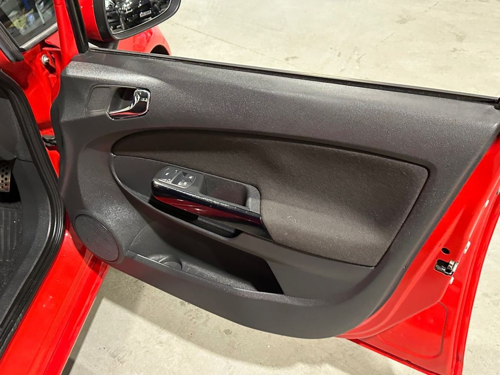 USED 2013 13 VAUXHALL CORSA 1.4 16V SRi Hatchback 5dr Petrol Manual Euro 5 (100 ps) 
