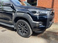USED 2022 22 TOYOTA HI-LUX 2.8 D-4D Invincible X Pickup Double Cab 4dr Diesel Auto 4WD Euro 6 (s/s) (204 ps) 