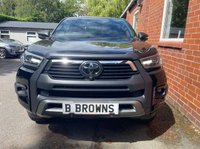 USED 2022 22 TOYOTA HI-LUX 2.8 D-4D Invincible X Pickup Double Cab 4dr Diesel Auto 4WD Euro 6 (s/s) (204 ps) 