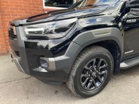 USED 2022 22 TOYOTA HI-LUX 2.8 D-4D Invincible X Pickup Double Cab 4dr Diesel Auto 4WD Euro 6 (s/s) (204 ps) 