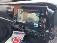 USED 2022 22 TOYOTA HI-LUX 2.8 D-4D Invincible X Pickup Double Cab 4dr Diesel Auto 4WD Euro 6 (s/s) (204 ps) 