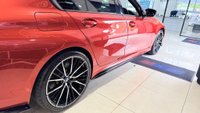 USED 2019 69 BMW 3 SERIES 2.0 330e 12kWh M Sport Auto Euro 6 (s/s) 4dr PERFORMANCEKIT+PARKASSIST+MPRO