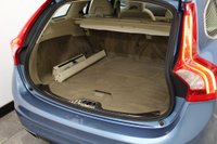 USED 2013 13 VOLVO V60 2.4 D5 SE Lux Nav Euro 5 (s/s) 5dr MASSIVE SPECIFICATION-NEW BELT