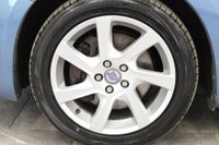 USED 2013 13 VOLVO V60 2.4 D5 SE Lux Nav Euro 5 (s/s) 5dr MASSIVE SPECIFICATION-NEW BELT