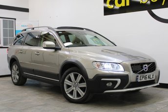 View our VOLVO XC70