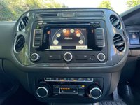 USED 2015 64 VOLKSWAGEN TIGUAN 2.0 TDI BlueMotion Tech Match SUV 5dr Diesel DSG 4WD Euro 5 (s/s) (140 ps) 