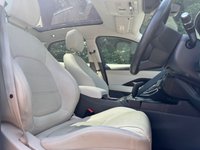 USED 2019 19 JAGUAR E-PACE 2.0 P200 S SUV 5dr Petrol Auto AWD Euro 6 (s/s) (200 ps) FULL JAGUAR SERVICE HISTORY+HTD LTHR SEATS+ELECTRIC SEAT ADJUST+PANORAMIC GLAS SUNROOF+NAV+360- REVERSE CAMERA+F/R PARKING SENSORS
