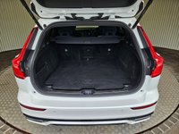 USED 2020 69 VOLVO V60 2.0h T8 Twin Engine 11.6kWh R-Design Plus Estate 5dr Petrol Plug-in Hybrid Auto AWD Euro 6 (s/s) (390 ps) 