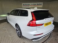 USED 2020 69 VOLVO V60 2.0h T8 Twin Engine 11.6kWh R-Design Plus Estate 5dr Petrol Plug-in Hybrid Auto AWD Euro 6 (s/s) (390 ps) 