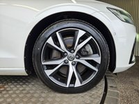 USED 2020 69 VOLVO V60 2.0h T8 Twin Engine 11.6kWh R-Design Plus Estate 5dr Petrol Plug-in Hybrid Auto AWD Euro 6 (s/s) (390 ps) 