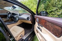 USED 2012 61 JAGUAR XJ JAGUAR XJ L 5.0 PETROL AUTO IMMACULATELY PRESENTED LEFT HAND DRIVE LONG WHEEL BASE IDEAL FOR OVERSEAS PROPERTY OWNERS LUXURIOUSLY APPOINTED THROUGHOUT