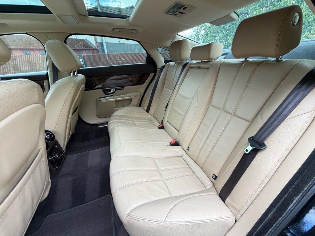 USED 2012 61 JAGUAR XJ JAGUAR XJ L 5.0 PETROL AUTO LEFT HAND DRIVE LONG WHEEL BASE IDEAL FOR OVERSEAS PROPERTY OWNERS LUXURIOUSLY APPOINTED THROUGHOUT